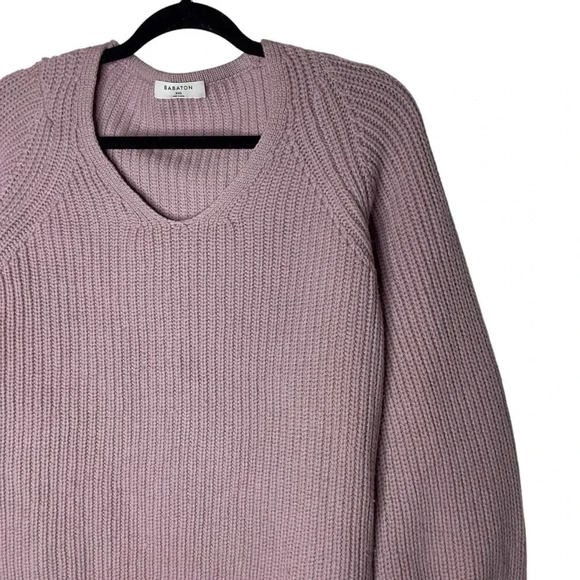Aritzia Babaton Valadon Balloon Sleeve pink oversized V-Neck sweater size XXS - Picture 5 of 10
